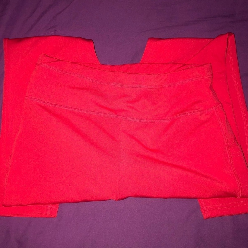 PopFit POCKETS Vibrant Red Leggings Medium
